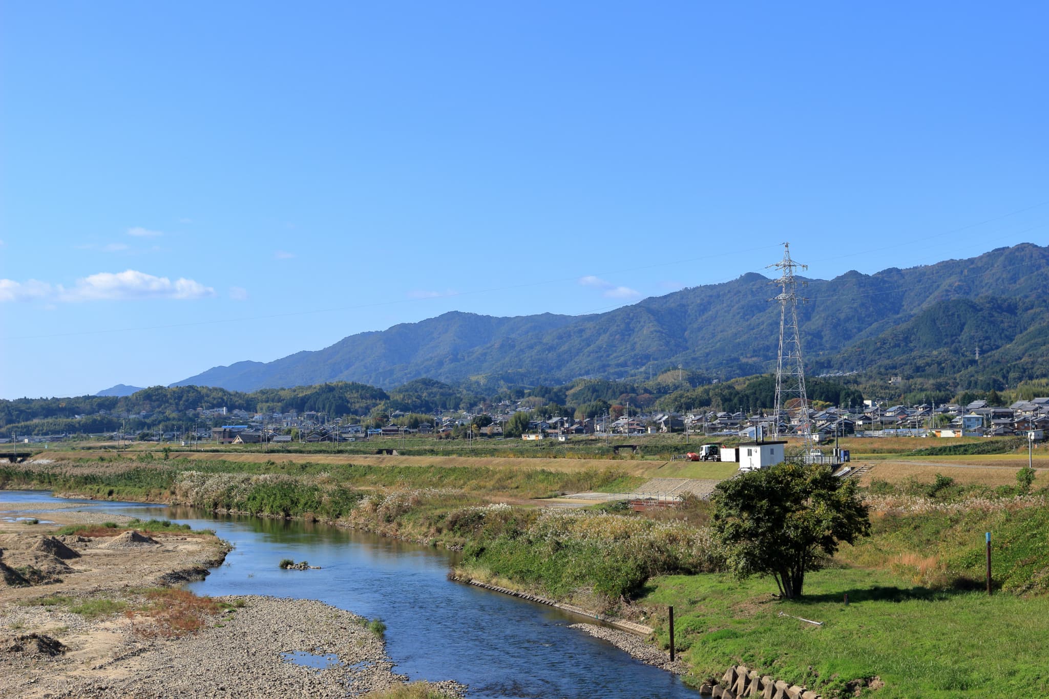 三重県津市・亀山市・伊賀市｜地域別の気候に合わせた外構材選び