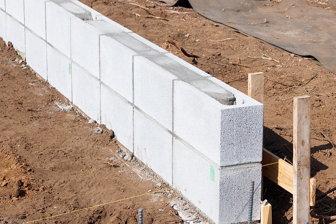 ブロック塀工事におけるデザインと安全性の追求